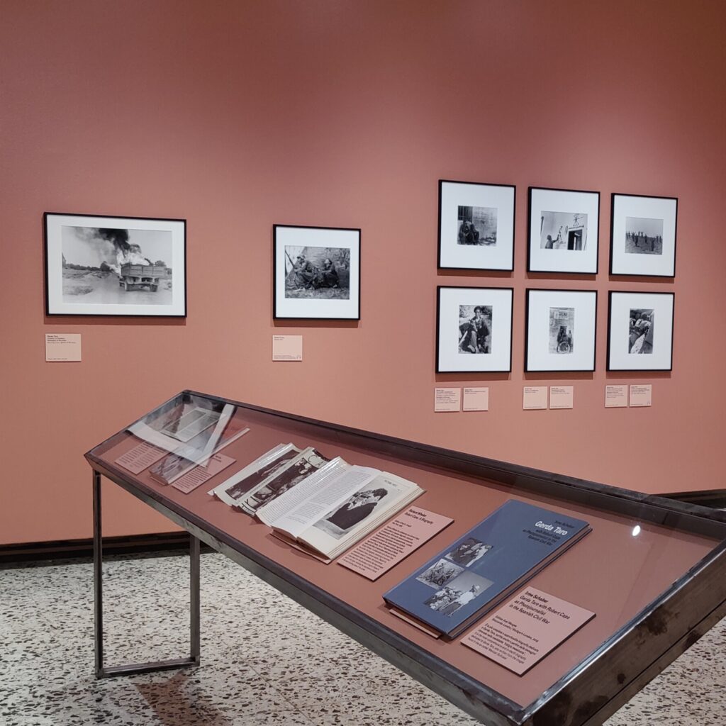 Robert Capa Gerda Taro : la fotografia l'amore la guerra